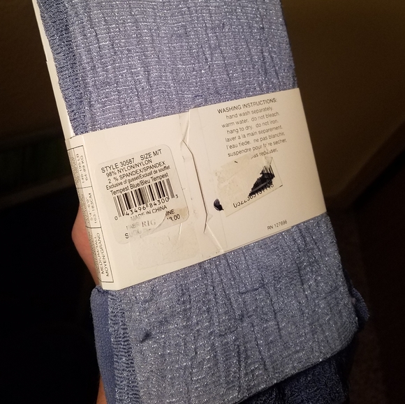 HUE Stockings Snake Skin Ribbed 5 pairs sz. 3 M/L - Picture 8 of 16